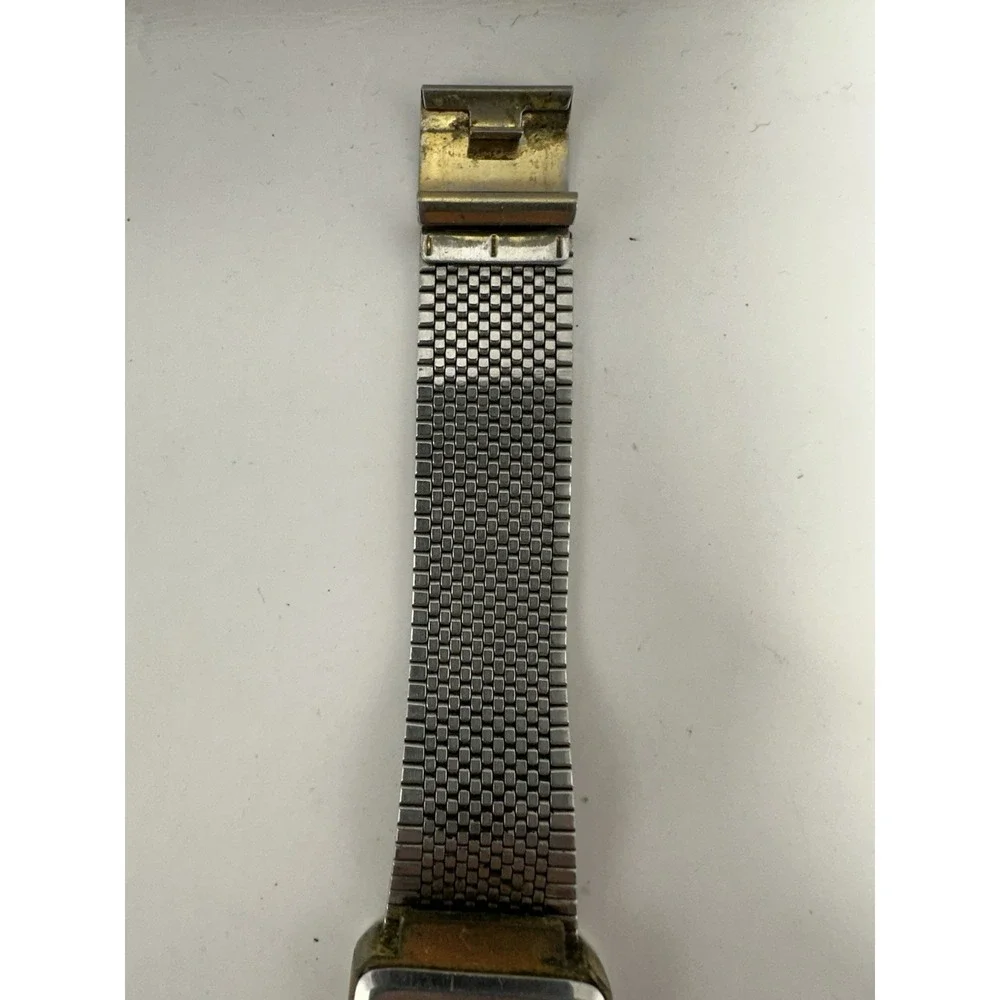 Nelsonic Diamond Vintage Tank Watch New‎ Battery 24MM 8